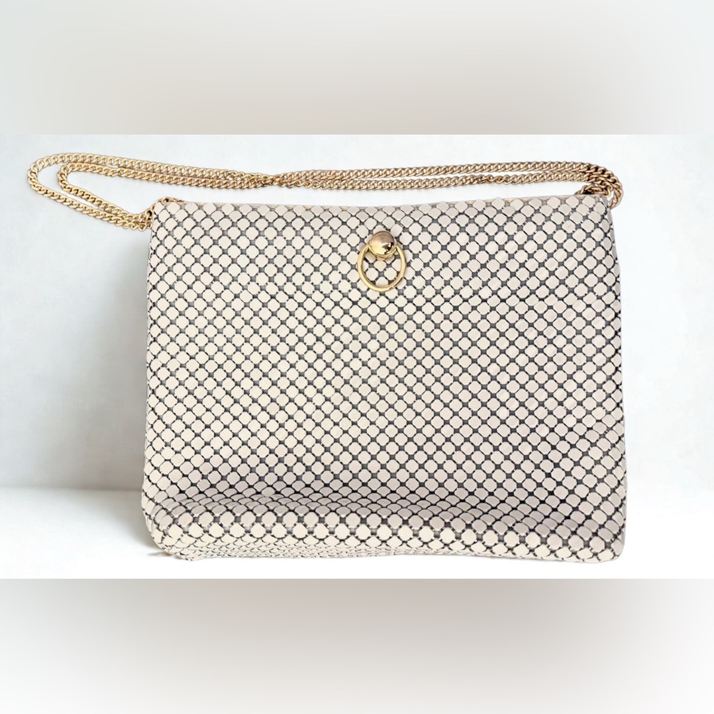 Vintage White Metal Mesh Shoulder Bag with Gold Chain